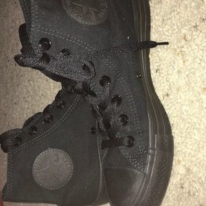 All black high top converse!!